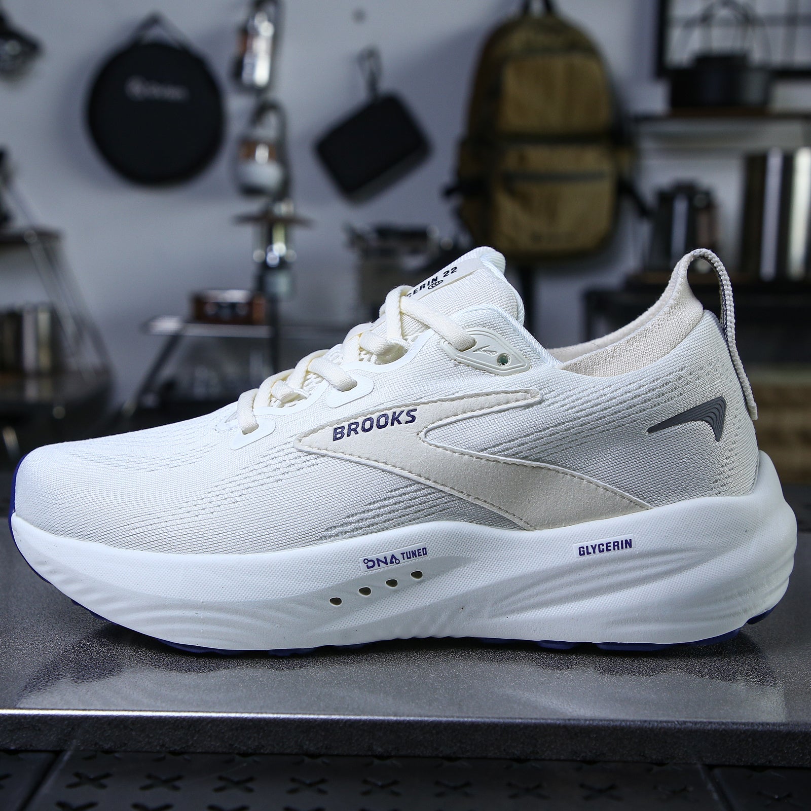 Brooks Glycerin 22