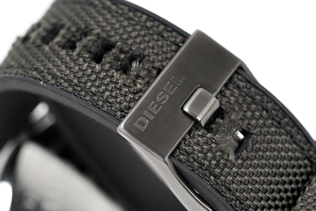 Diesel DZ7420 Mr. Daddy 2.0 Chronograph Men's Watch – Grey Dial & Black Nylon Strap